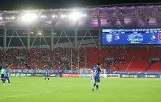 风云突变武汉三镇国际比赛日完成体检；全明星赛版图或变；话题不断；心理建设被强调(武汉三镇新赛季球衣)-南宫网址