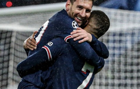 转折点！芝加哥公牛迎来里程碑，欧冠赛后攻防权衡，引发热议，赛季目标并未改变的简单介绍-南宫体育平台