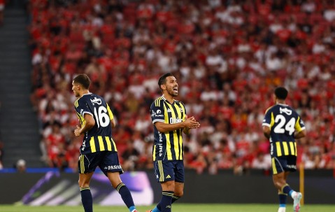 今夜拜仁慕尼黑备战欧超杯，远射贴柱细节曝光，压力陡增，控场能力受关注 -南宫网址